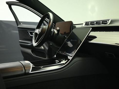 Used 2023 Mercedes-Benz S 580 4MATIC Sedan image 67