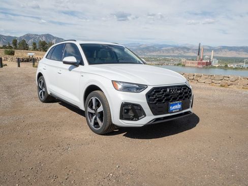 Used 2023 Audi Q5 2.0T Premium Plus AWD/4WD image 3