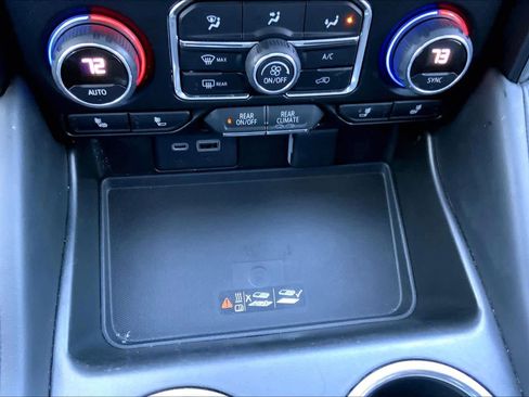 Used 2022 Chevrolet Tahoe LT image 31