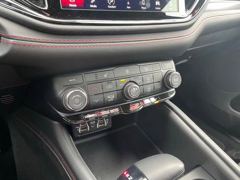 Used 2025 Dodge Durango GT w/ Blacktop Package image 18