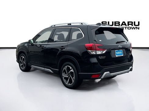 Used 2024 Subaru Forester Touring image 5