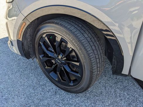 Certified 2023 Kia Sorento SX image 39