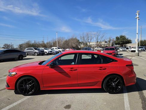 Used 2023 Honda Civic Sport image 4