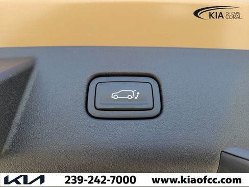 New 2027 Kia Seltos X-Line S w/ X-Line S Premium Package AWD/4WD image 12