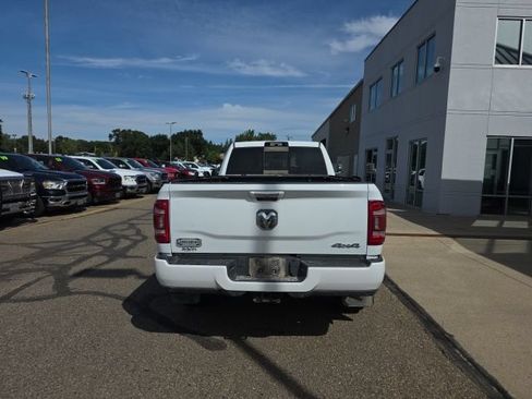 Used 2022 RAM 3500 Limited AWD/4WD image 5