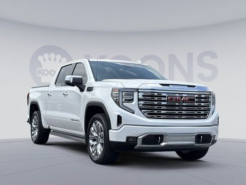 Used 2025 GMC Sierra 1500 Denali w/ Denali Reserve Package AWD/4WD image 10