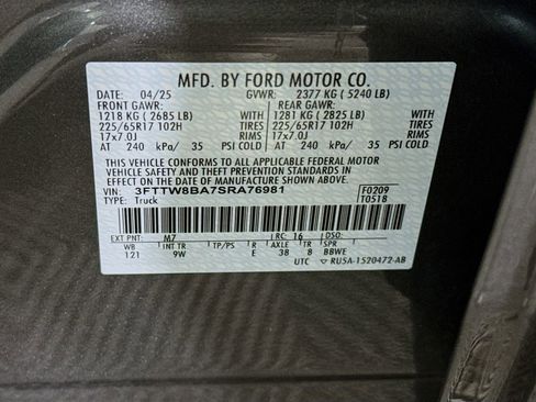 Used 2025 Ford Maverick XL w/ Equipment Group 102A AWD/4WD image 32