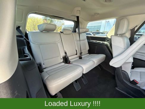 Used 2025 Ford Expedition Platinum w/ Driver's Package AWD/4WD image 19