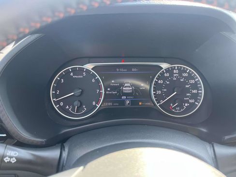Used 2022 Nissan Sentra SR w/ Electronics Package FWD image 20
