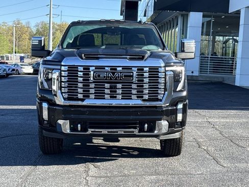 New 2026 GMC Sierra 2500 Denali w/ Denali Reserve Package AWD/4WD image 14
