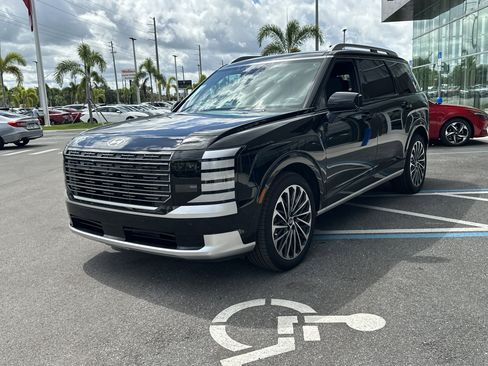 New 2026 Hyundai Palisade Calligraphy image 2