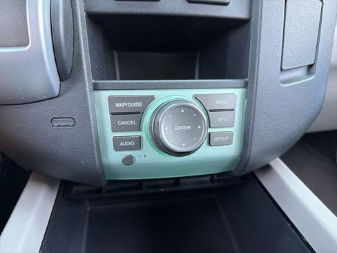 Used 2009 Honda Pilot Touring image 14