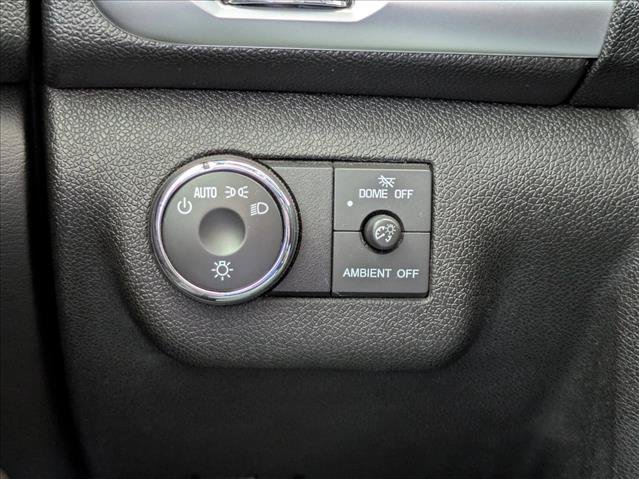 Used 2016 GMC Acadia SLE FWD image 11