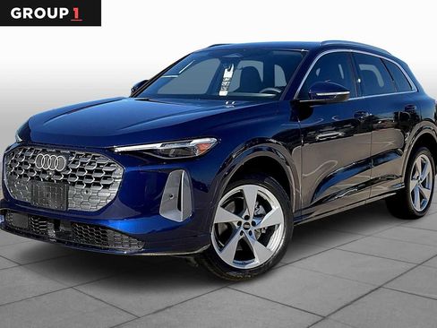 New 2025 Audi Q5 Premium Plus image 1