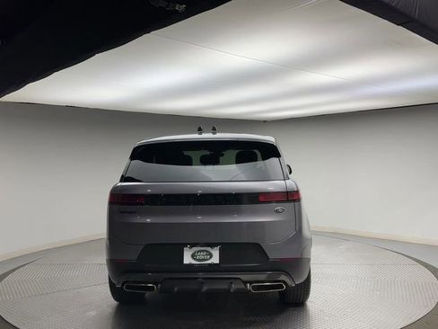 Certified 2023 Land Rover Range Rover Sport SE image 7