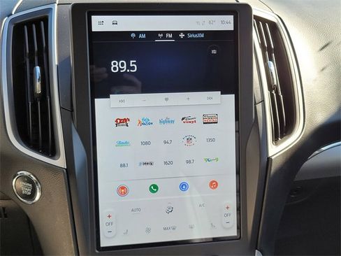 Used 2022 Ford Edge SEL w/ Convenience Package image 16