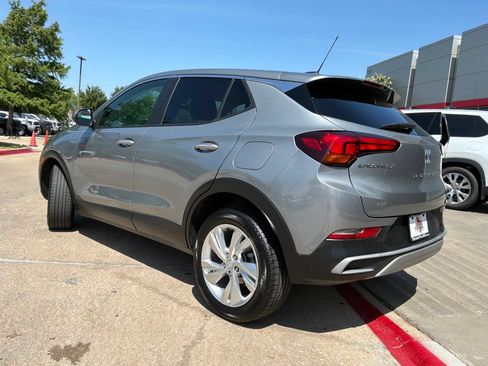 Used 2025 Buick Encore GX Preferred FWD image 8