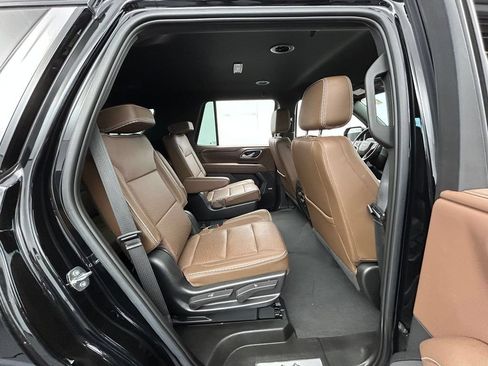 Used 2023 Chevrolet Tahoe High Country AWD/4WD image 57