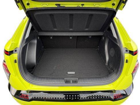 Certified 2025 Hyundai Kona Limited image 17