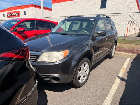 Used 2010 Subaru Forester 2.5X Premium AWD/4WD image 1