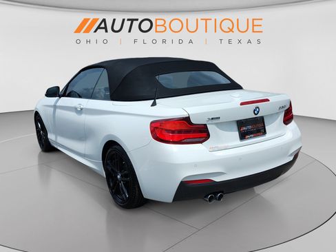 Used 2019 BMW 230i xDrive Convertible AWD/4WD image 3