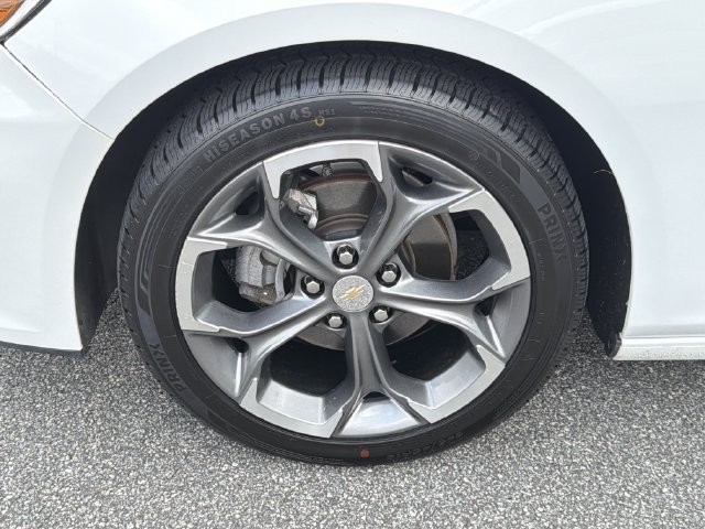 Used 2023 Chevrolet Malibu LT FWD image 13