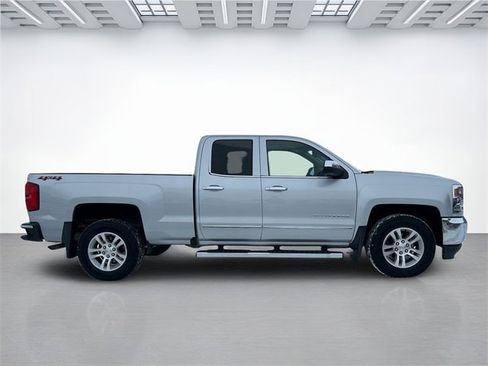 Used 2018 Chevrolet Silverado 1500 LTZ w/ LTZ Plus Package image 3