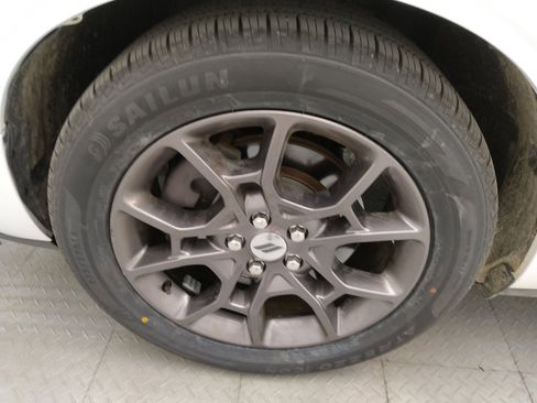 Used 2018 Dodge Challenger GT w/ Blacktop Package image 31