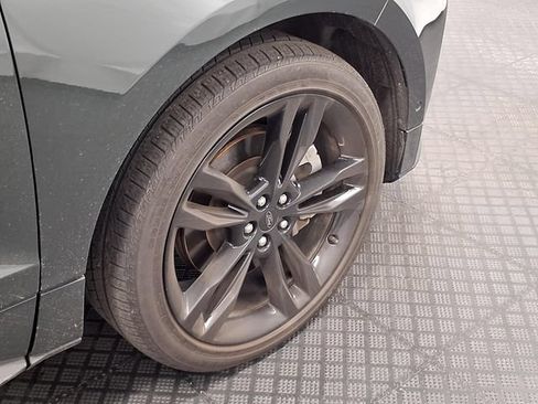 Used 2023 Ford Edge ST w/ Equipment Group 401A AWD/4WD image 12