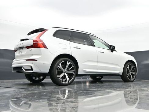 Used 2024 Volvo XC60 T8 Ultimate w/ Climate Package AWD/4WD image 36