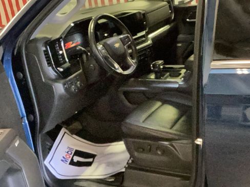 Used 2023 Chevrolet Silverado 1500 LTZ AWD/4WD image 10