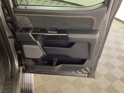 Used 2021 Ford F150 Platinum image 13