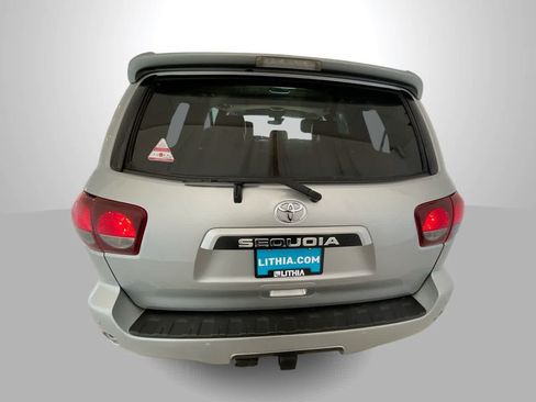 Used 2021 Toyota Sequoia Limited AWD/4WD image 7