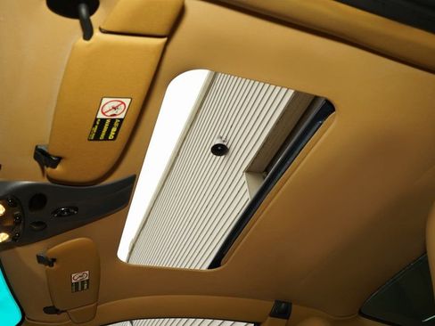 Used 1999 Porsche 911 Carrera image 17