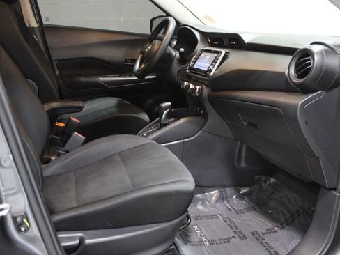 Used 2023 Nissan Kicks S FWD image 24