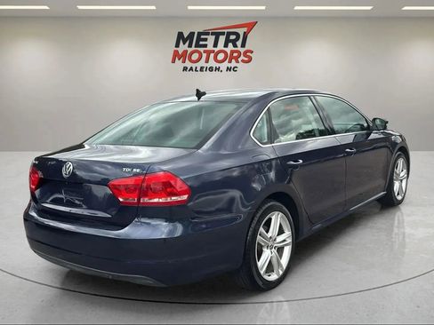 Used 2014 Volkswagen Passat TDI SE image 5