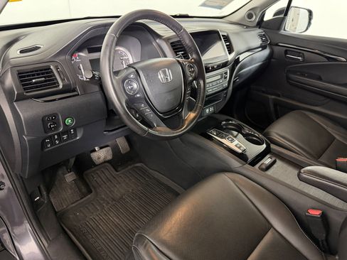 Certified 2020 Honda Ridgeline RTL-E image 3