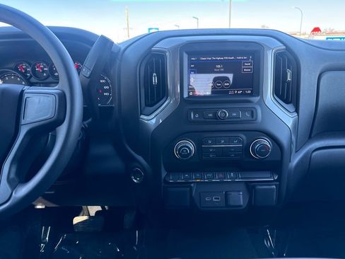 Used 2026 Chevrolet Silverado 1500 Custom w/ Turbomax Blackout Package image 17