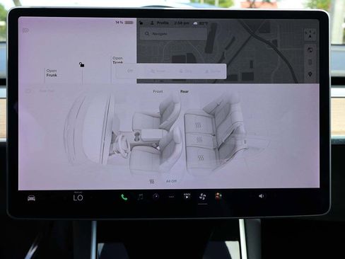 Used 2021 Tesla Model Y Long Range AWD/4WD image 59