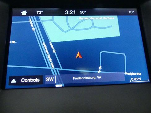 Used 2016 Ford Edge Titanium w/ Equipment Group 302A AWD/4WD image 9