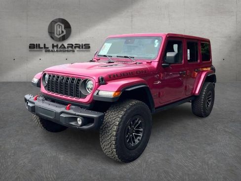 Used 2024 Jeep Wrangler Unlimited Rubicon AWD/4WD image 7