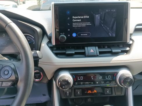 Used 2024 Toyota RAV4 XLE w/ Convenience Package AWD/4WD image 13