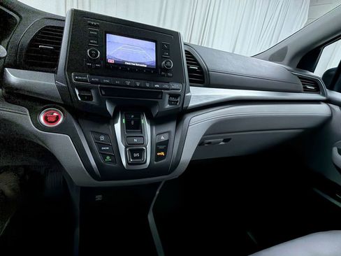 Used 2020 Honda Odyssey LX image 21
