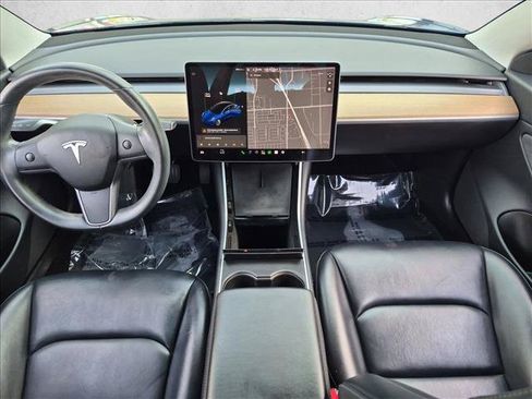 Used 2019 Tesla Model 3 Standard Range Plus RWD image 18