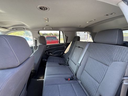 Used 2020 Chevrolet Tahoe LS RWD image 4