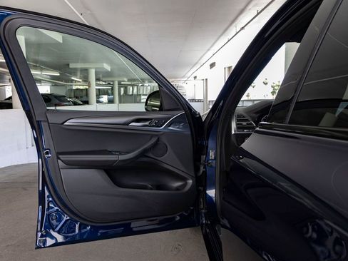 Used 2022 BMW X3 sDrive30i w/ M Sport Package 2 RWD image 12