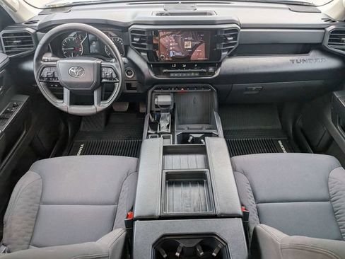 Used 2024 Toyota Tundra SR AWD/4WD image 17