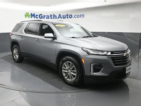 Used 2023 Chevrolet Traverse LT w/ LPO, Floor Liner Package AWD/4WD image 2