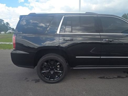 Used 2019 GMC Yukon Denali w/ Denali Ultimate Package AWD/4WD image 8