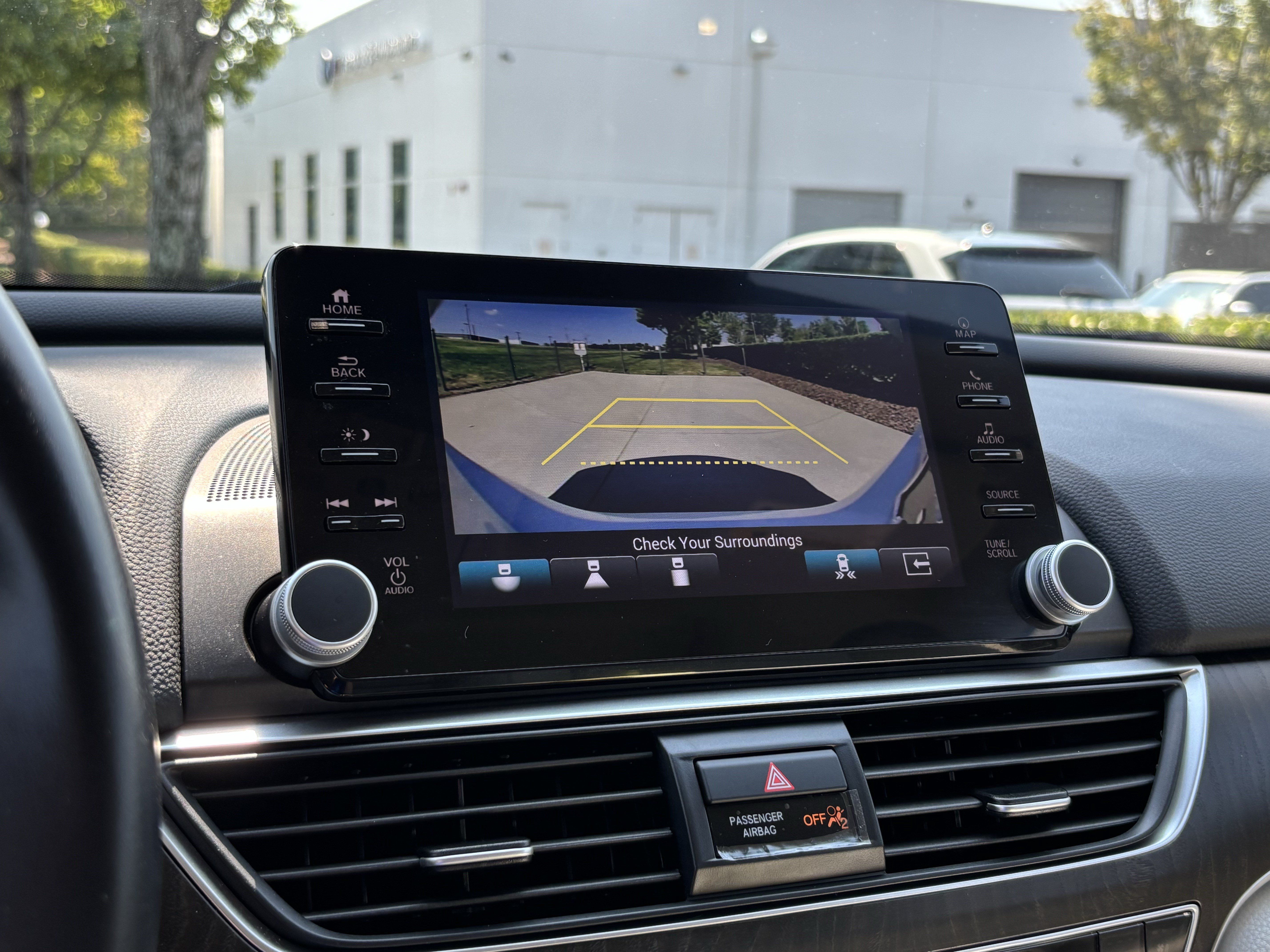 Used 2021 Honda Accord Touring image 25